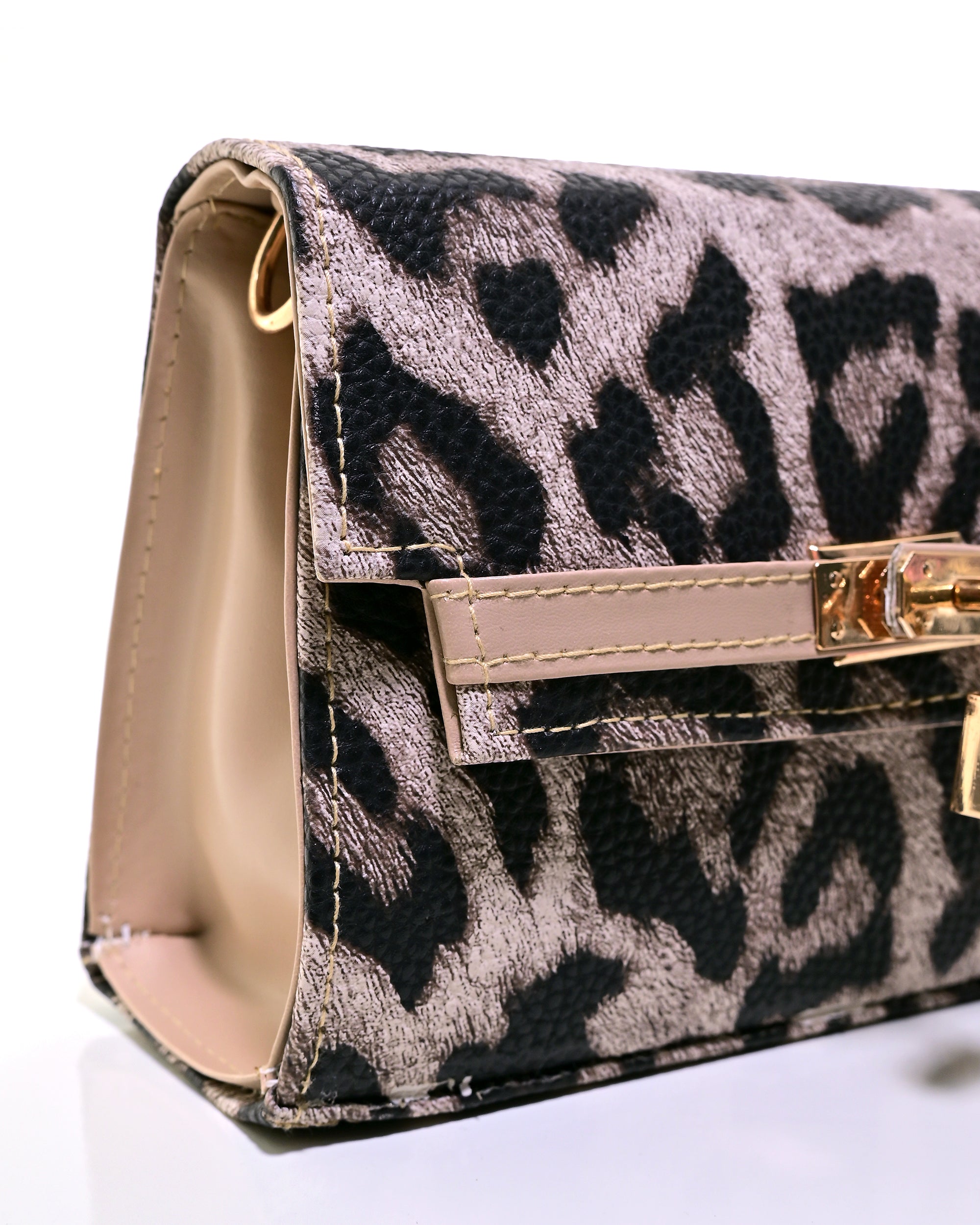 CRS020 - ELEGANT LEATHER CROSSBODY BAG WITH GOLD LOCK