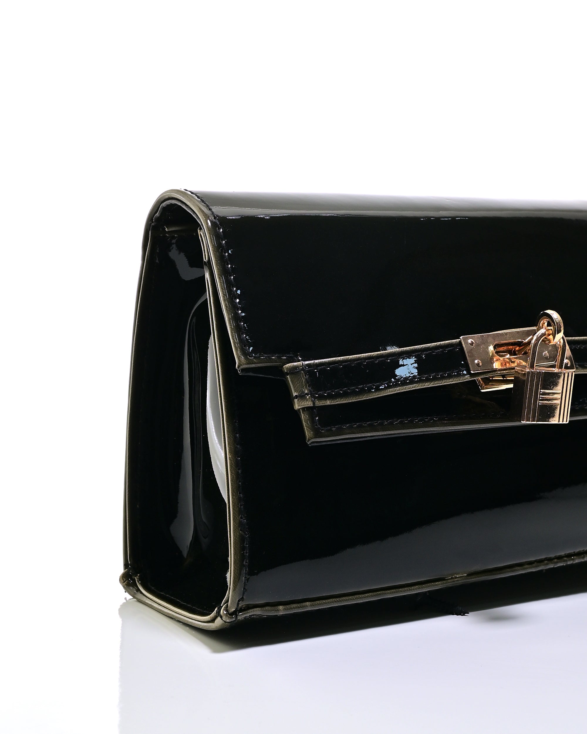CRS020 - ELEGANT LEATHER CROSSBODY BAG WITH GOLD LOCK
