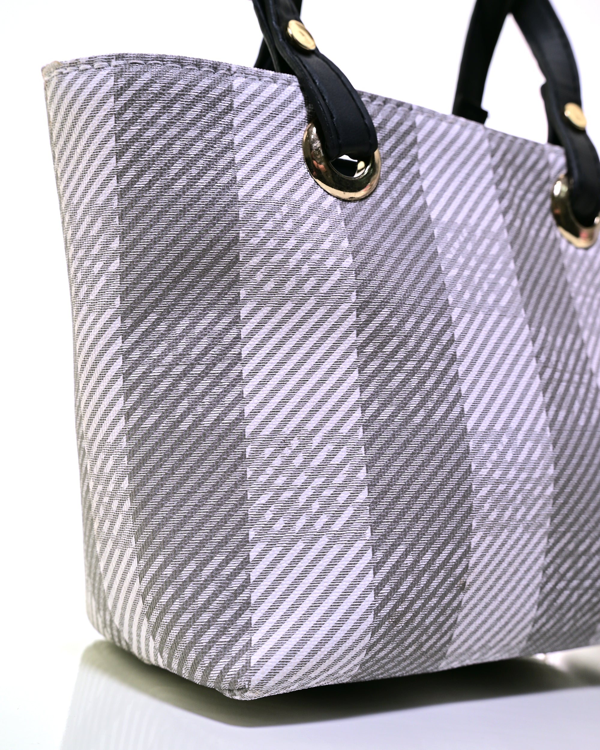 HND004 - WOMEN'S PLAID HANDBAG WITH DETACHABLE SHOULDER STRAP