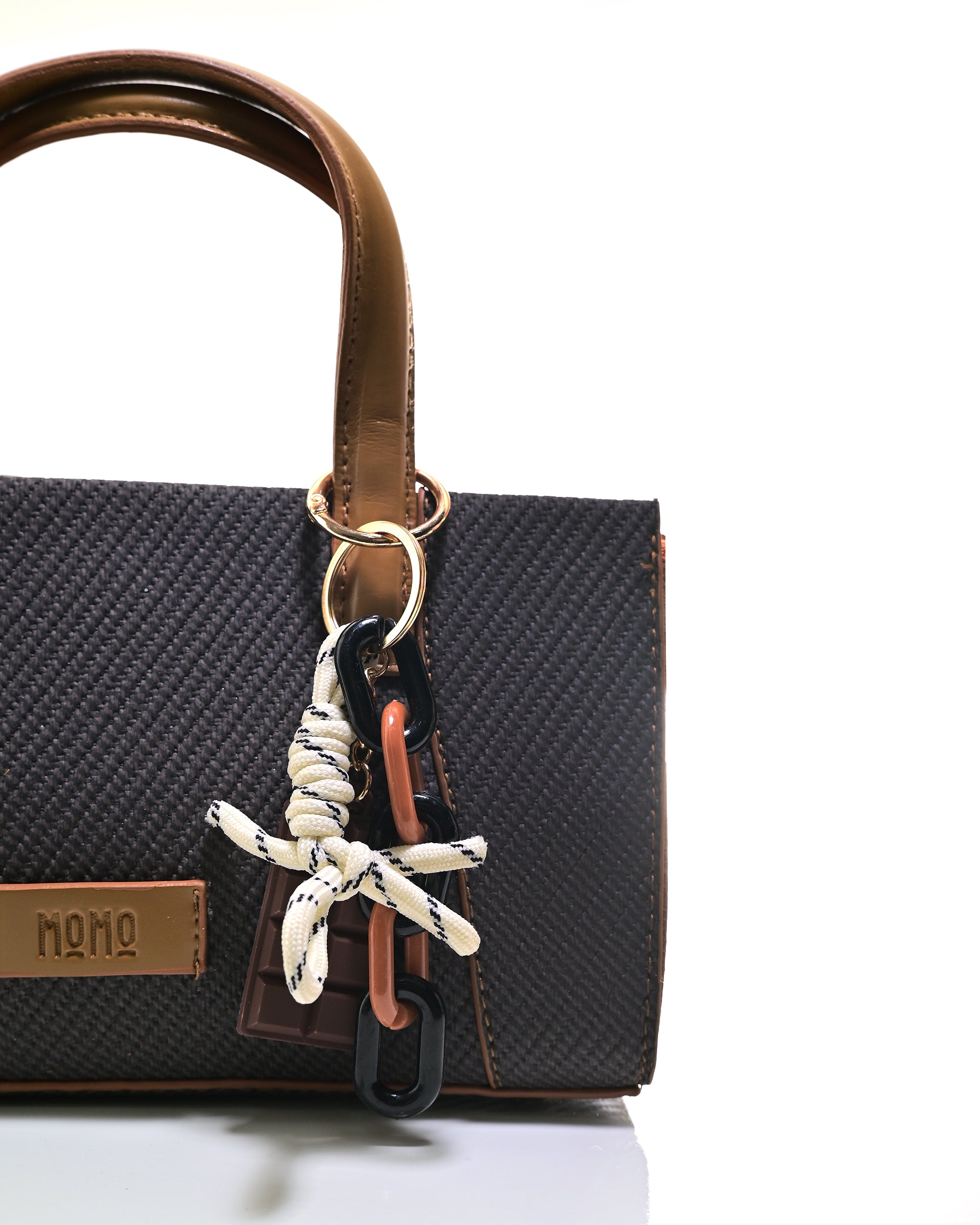 HND005 - ELEGANT WOMEN'S LEATHER HANDBAG & CROSSBODY BAG WITH BOW.
