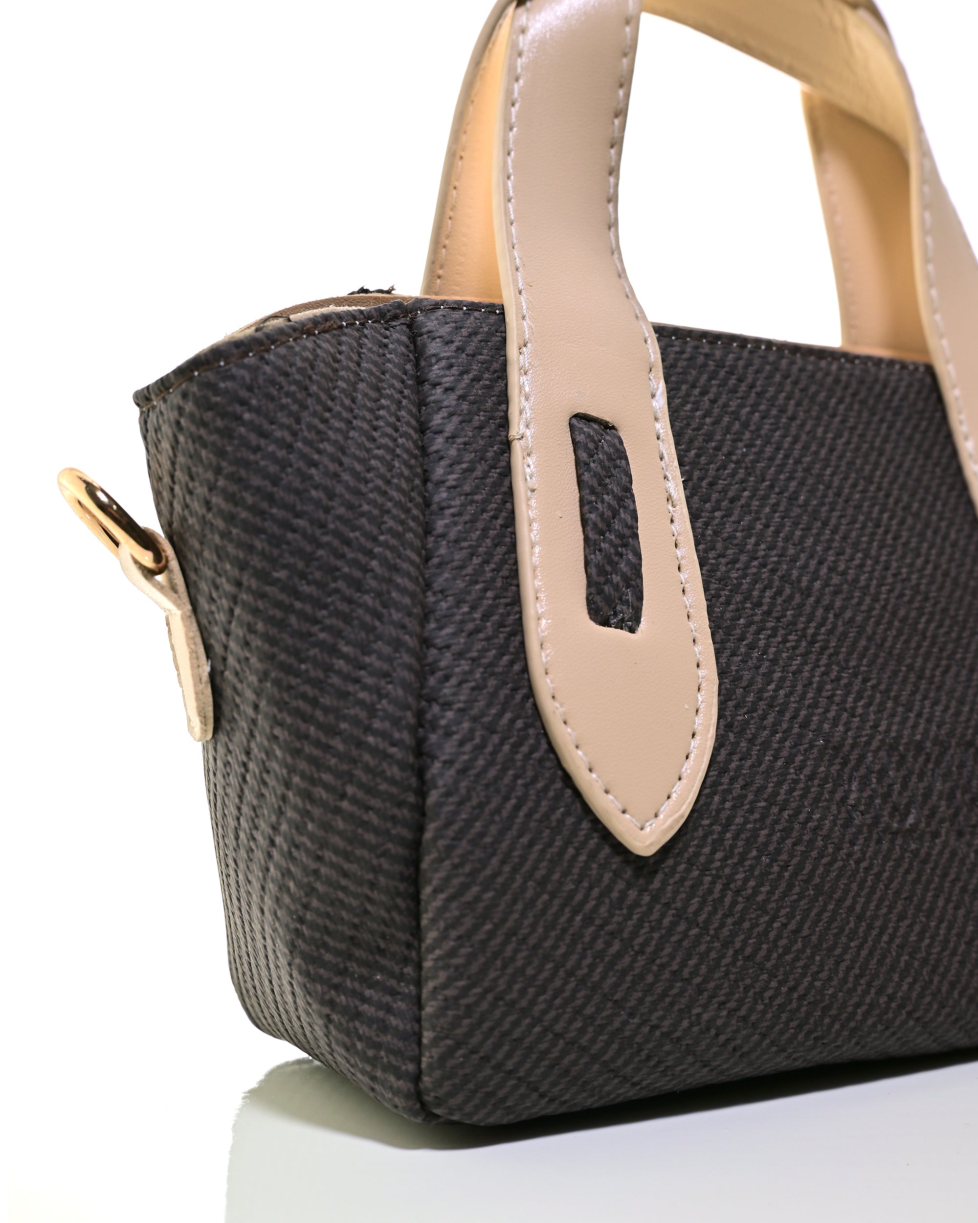 MIN001 - ELEGANT WOMEN'S MINI LEATHER HANDBAG & CROSSBODY BAG.