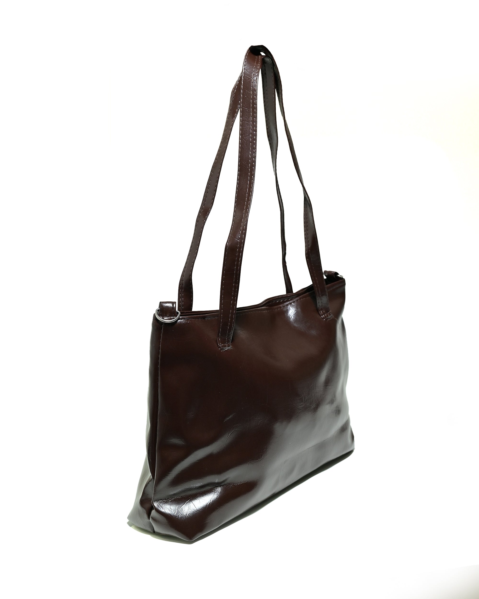 SLD010 - WOMEN'S LEATHER SHOULDER & HANDBAG WITH FRONT ZIP POCKET.
