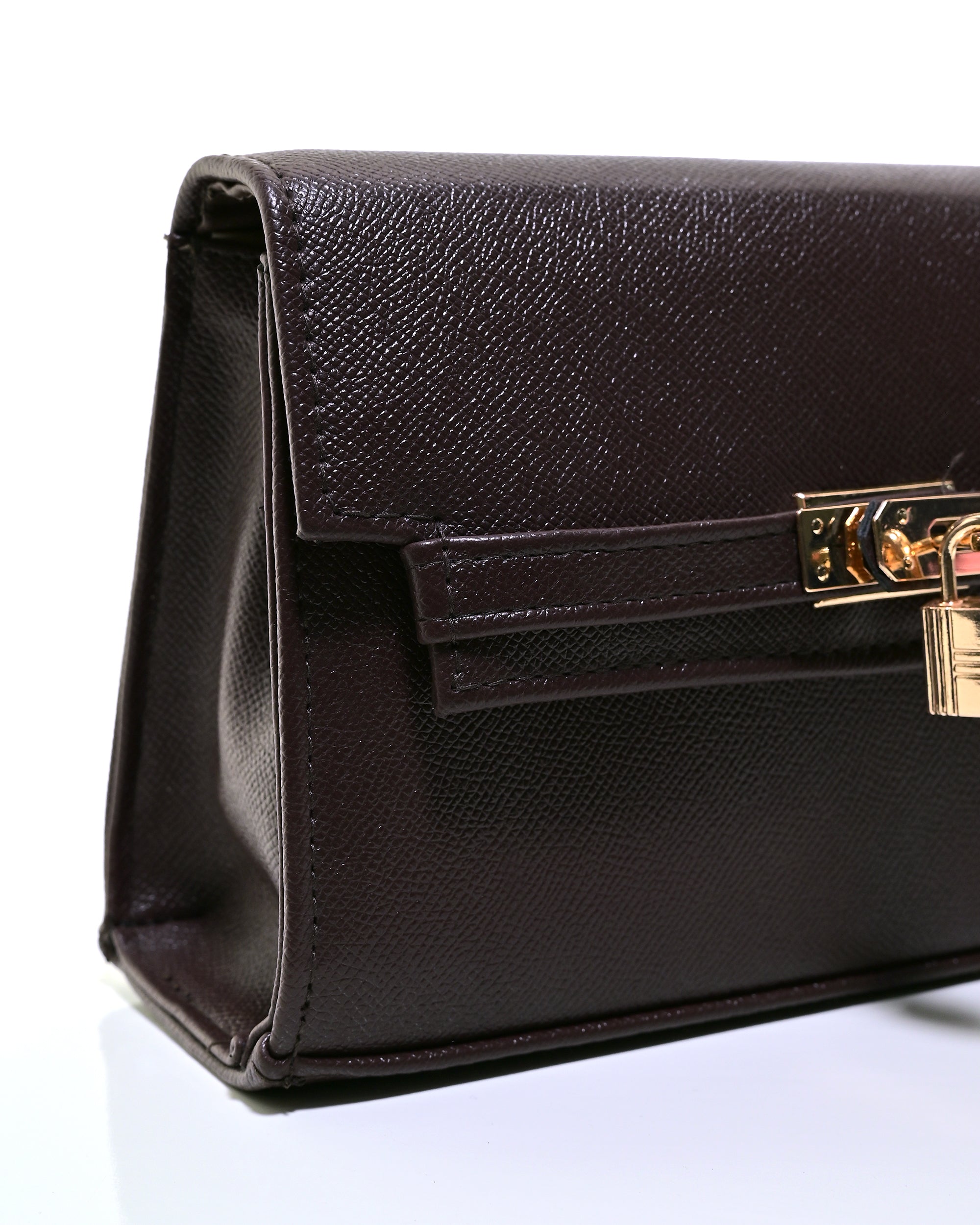 CRS020 - ELEGANT LEATHER CROSSBODY BAG WITH GOLD LOCK
